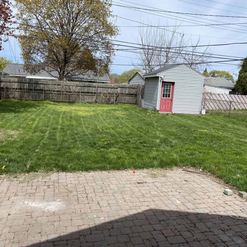 metro-realty-holdings-35560-glen-st-westland-mi-9